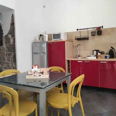 Holiday home Vicolo Degli Osci *
